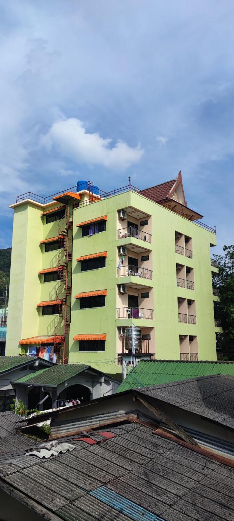 G&B Guesthouse Patong Exterior photo