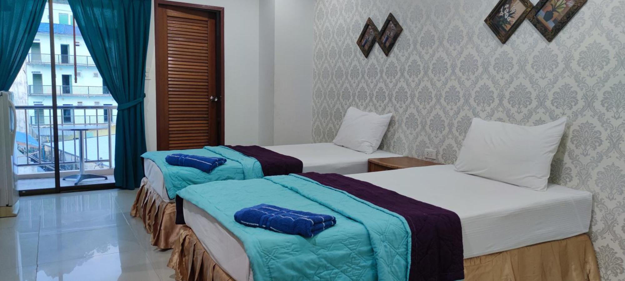 G&B Guesthouse Patong Exterior photo